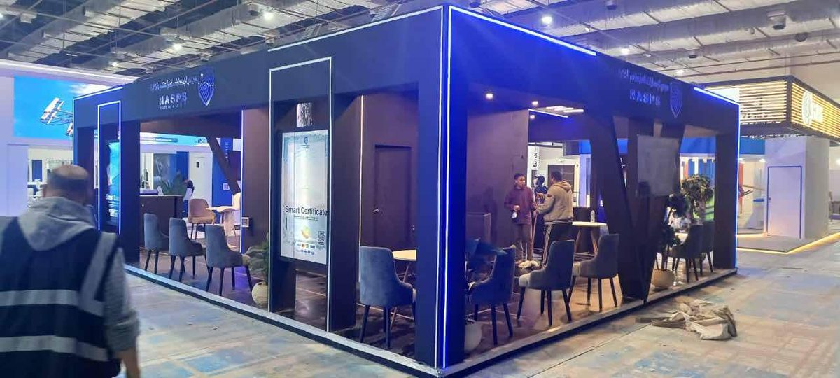 Island stand with meeting lounges built by The Task in Cairo